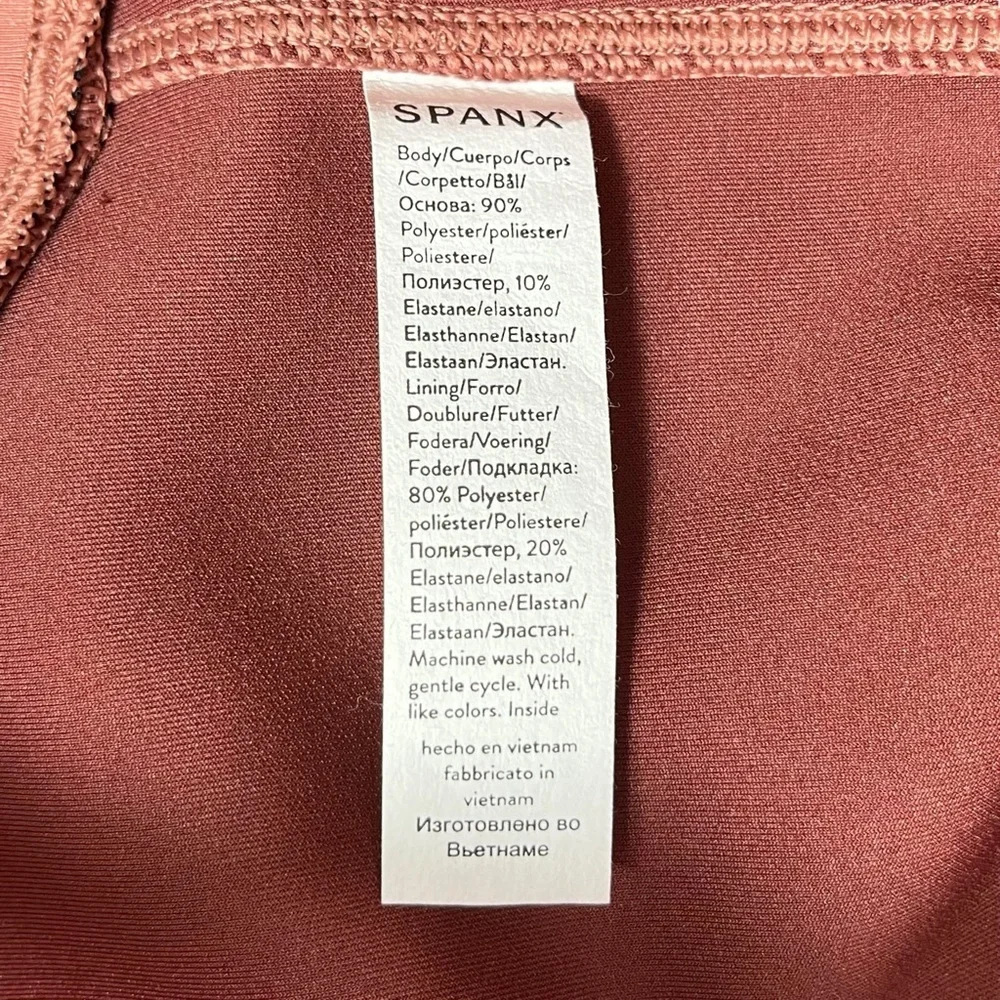 Spanx Women Medium Petite Rich Rose Pink Faux Suede Legging‎